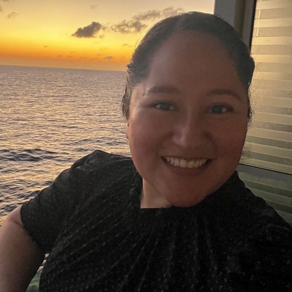 Meet your Posher, Becky - Picture 1 of 1